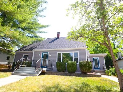305 Glenice Pkwy, Fox River Grove, IL, 60021