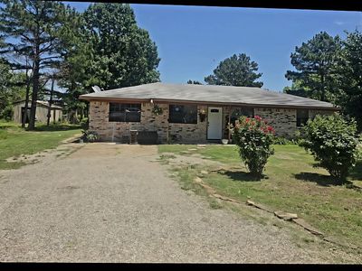 1125 N 4244 Rd, Hugo, OK, 74743