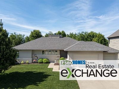 6332 Wildberry Dr, Bettendorf, IA, 52722