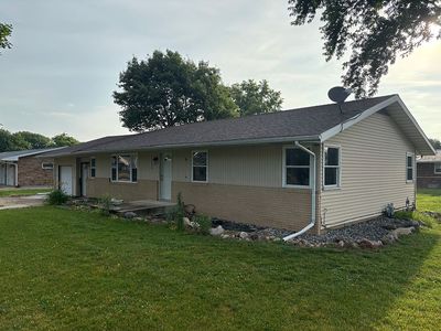 5486 Evans Dr, Clinton, IL, 61727