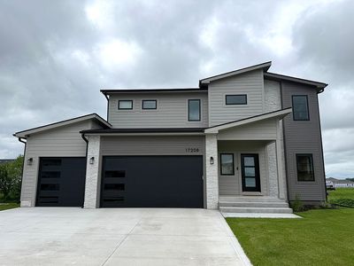 17208 Brookview Drive, Urbandale, IA, 50323