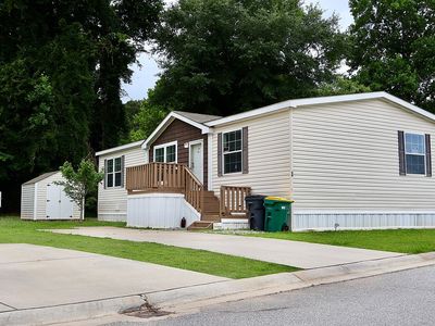 36 E Cardinal Ln, Lawrenceville, GA, 30044