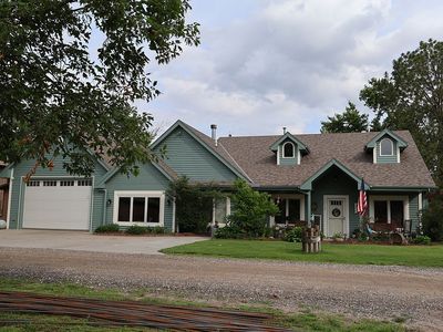 25719 Melrose Ave, Gretna, NE, 68028