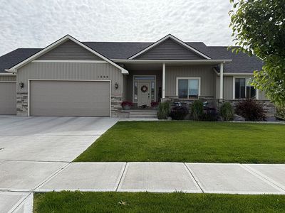 1000 Red Robin Ave, Ammon, ID, 83401