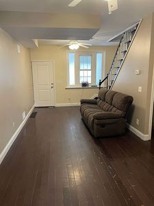 4742 Salmon St, Philadelphia, PA, 19137