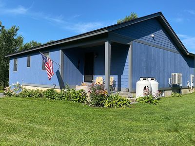 75 School St, Isle La Motte, VT, 05463
