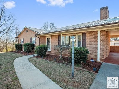 2821 Reed Creek Dr, Bassett, VA, 24055