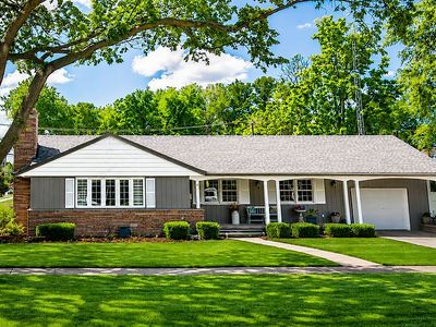 321 E Main St, Sterling, KS, 67579