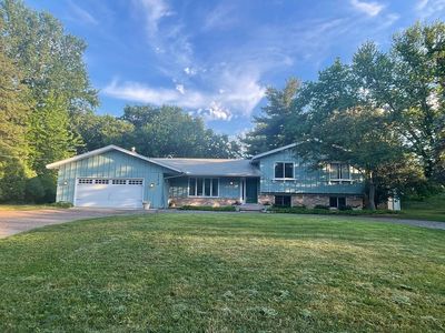 17515 Bay Ln, Wayzata, MN, 55391