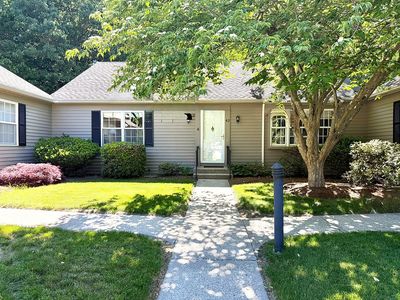40 Hampshire Rd, Madison, CT, 06443