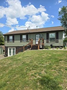 35 Pineview Dr, Parkersburg, WV, 26101