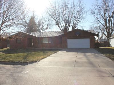 1334 Meadow Ln, York, NE, 68467
