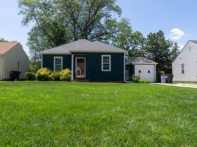 617 S 44th St, Lincoln, NE, 68510