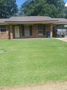1009 Lotus Dr, Natchez, MS, 39120