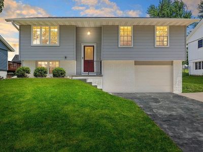 3127 Stratford Ln SW, Cedar Rapids, IA, 52404