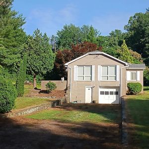 14 Daniel Rd, Asheville, NC, 28806