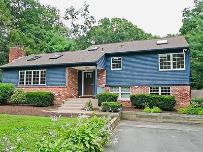 338 Lafayette Rd, North Kingstown, RI, 02852
