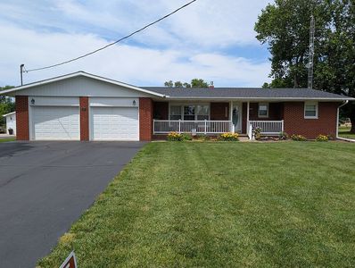 111 Embarras St, Ste. Marie, IL, 62459