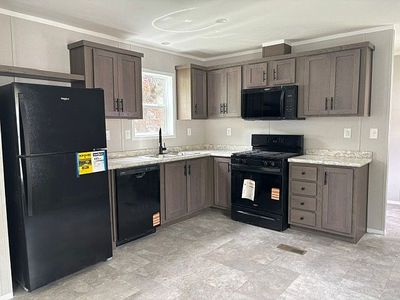 15 Blake Dr, Pownal, VT, 05261