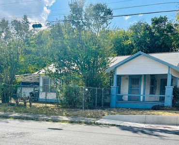 722 E Southcross, San Antonio, TX, 78214