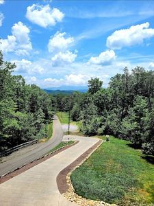 1607 Ridgecrest Dr, Sevierville, TN, 37876