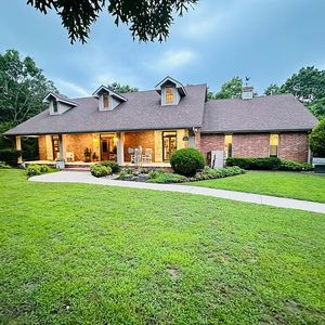 7663 Timber Ridge Dr, Seneca, MO, 64865