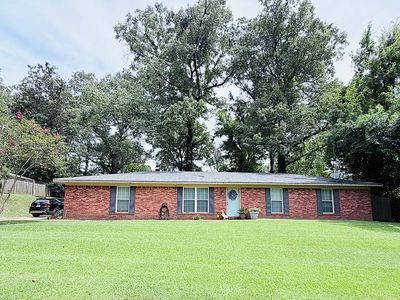 407 Elmwood St, Vicksburg, MS, 39180