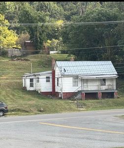 1012 E Main St, Saltville, VA, 24370
