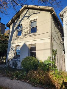 2135 W 30th St, Cleveland, OH, 44113