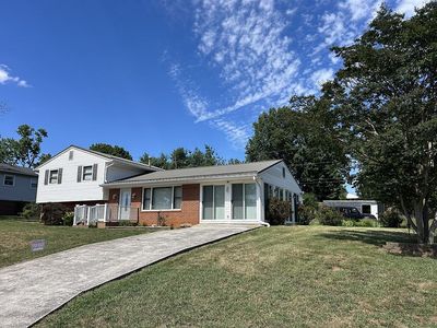 5605 Oakland Blvd, Hollins, VA, 24019