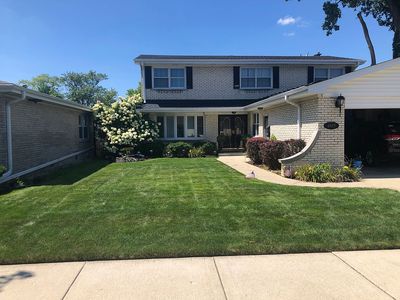 6922 N Minnetonka Ave, Chicago, IL, 60646
