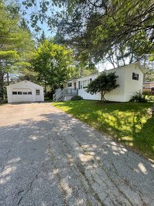 979 Essex St, Bangor, ME, 04401