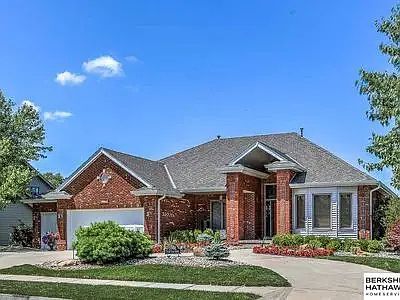 5902 S 118th Plaza, Omaha, NE, 68137