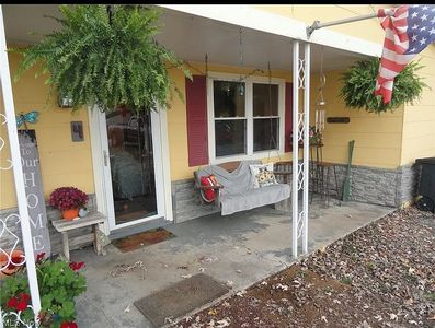 4 Frankfort Rd, New Cumberland, WV, 26047