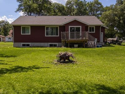 105 S Pine, Henry, SD, 57243