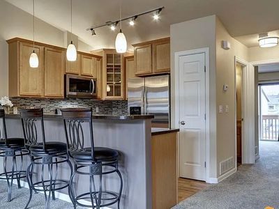 2608 Aspen Heights Loop, Anchorage, AK, 99508