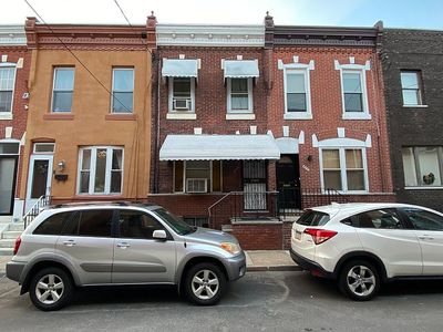 2322 S Alder St, Philadelphia, PA, 19148