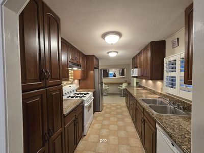 201 Manor Dr, Stateline, NV, 89449