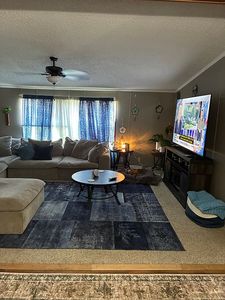 2201 E MacArthur Rd, Wichita, KS, 67216