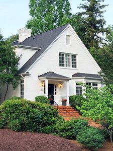 104 Elmwood Dr, Greensboro, NC, 27408