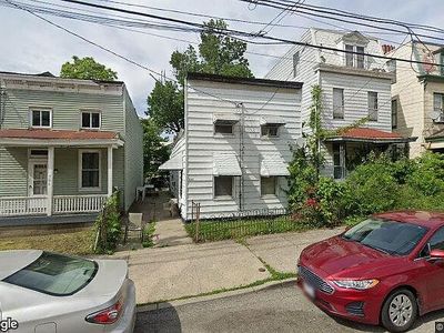 308 E University Ave, Cincinnati, OH, 45219