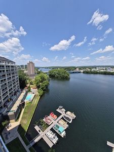 65 Lake Ave, Worcester, MA, 01604