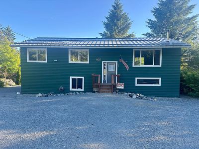 807 Sirstad St, Sitka, AK, 99835