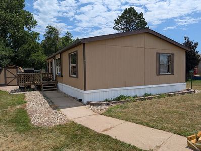 1106 Belair Rd, Yankton, SD, 57078
