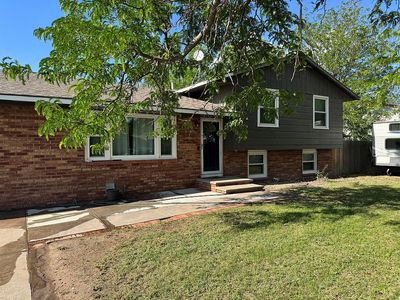 400 E High St, Syracuse, KS, 67878