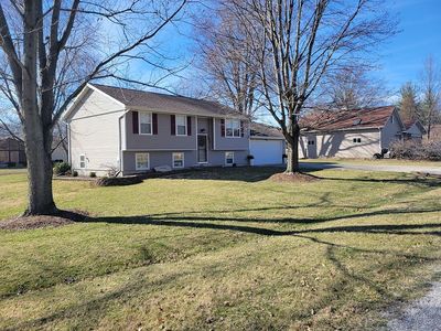205 N Oak St, Teutopolis, IL, 62467