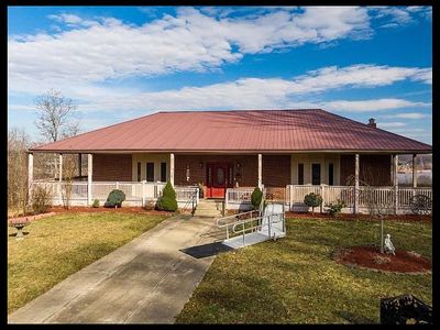 100 Marushi Ln, Catlettsburg, KY, 41129