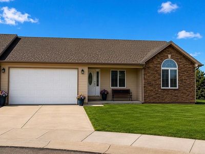 12 Stoney Creek Dr, Scottsbluff, NE, 69361
