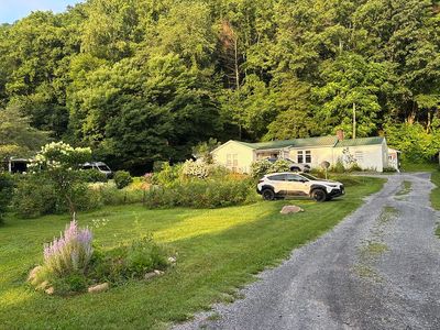 821 S Beaver Dam Ave, Damascus, VA, 24236