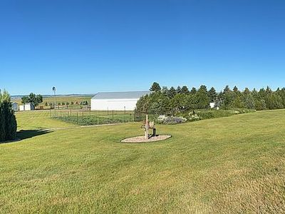 6050 93rd St SE, Bismarck, ND, 58504